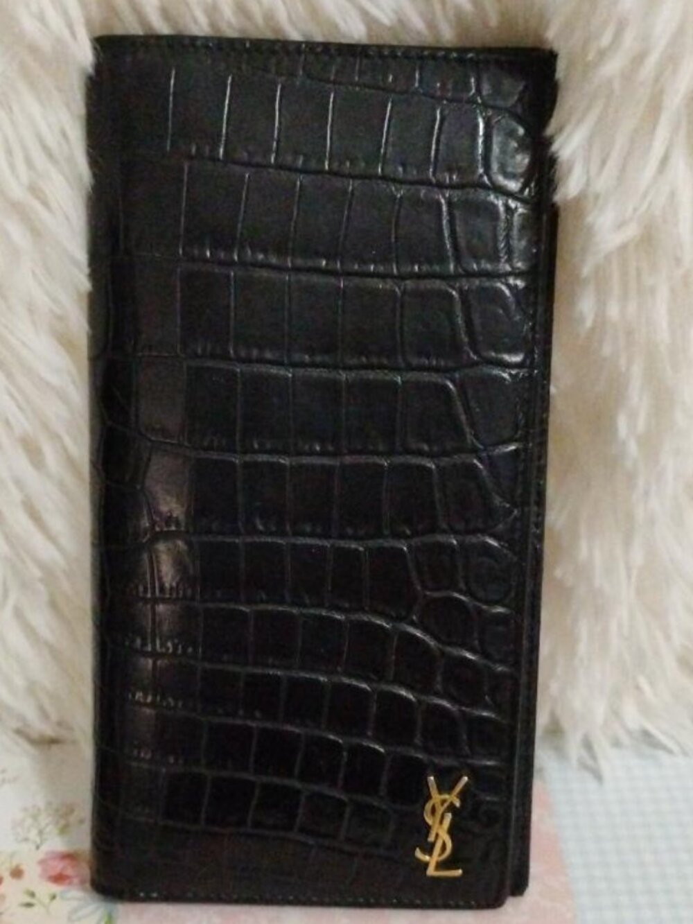 Yves Saint Laurent Black Crocodile Embossed Long Bifold Zip Wallet EUC